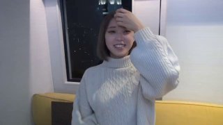 骚货室友的超短裙抽插内射1的!