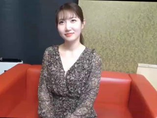 朝着熟女神人妻的屁屁进攻！我老公都不会玩我的屁屁！